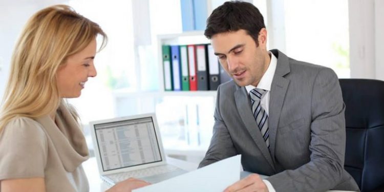 Helping Business Proprietors Understand Their Fiscal Reports